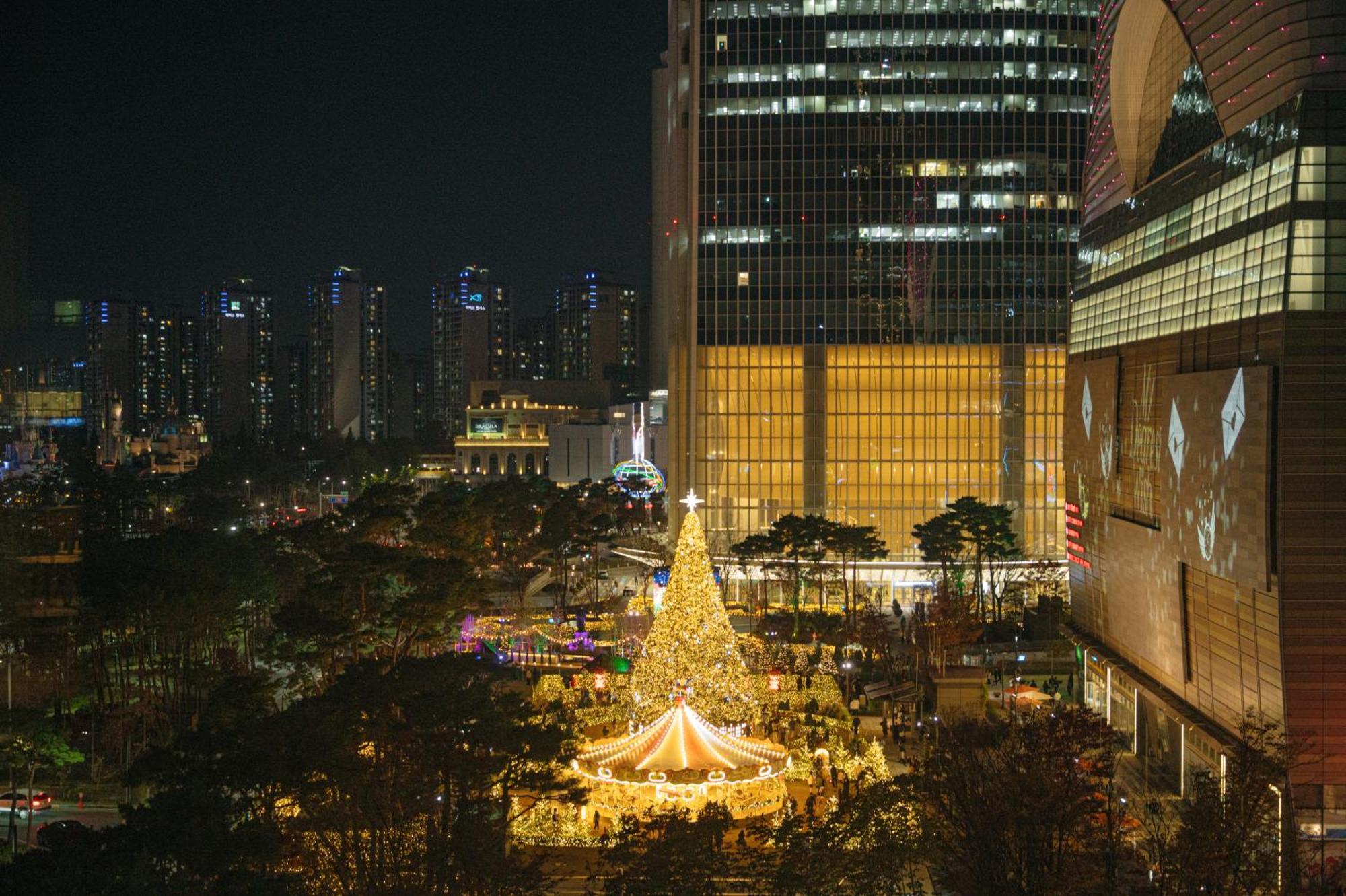 Lotte Hotel World Seoul Exterior photo